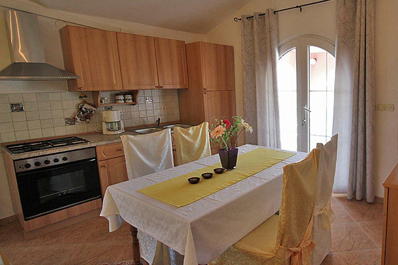 Villa Lilly Cesarica Εξωτερικό φωτογραφία